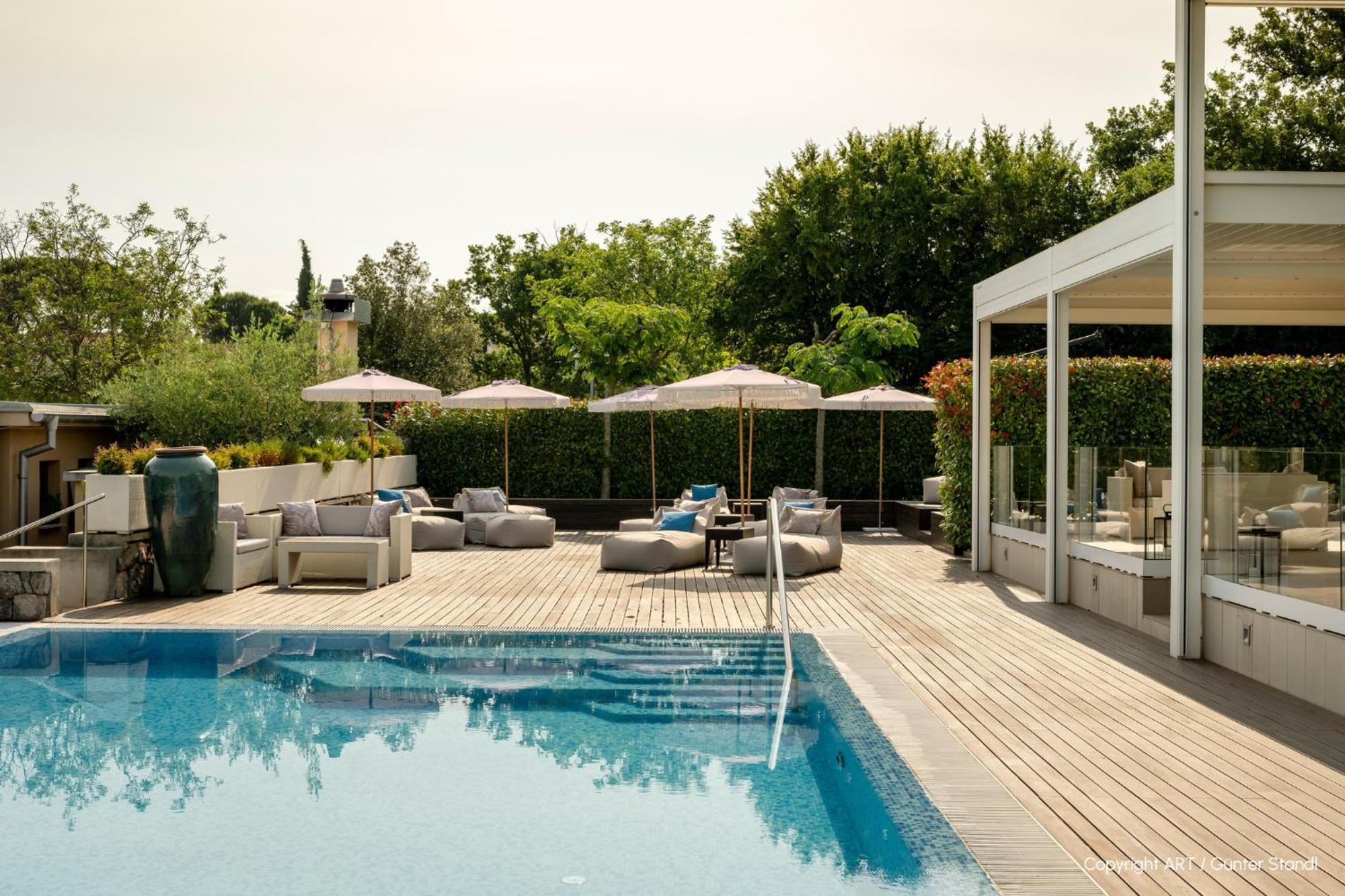 Hotel Rova 4*