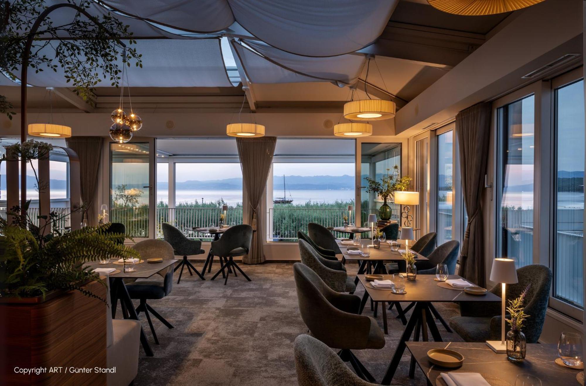 Rova Hotel