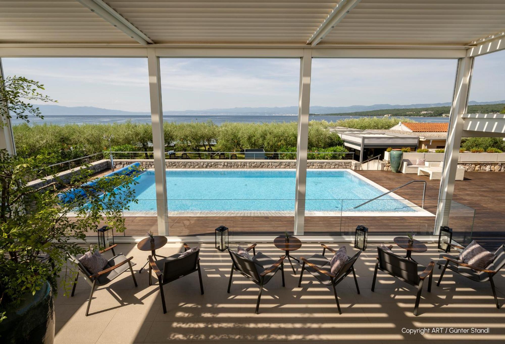 Hotel Rova 4*